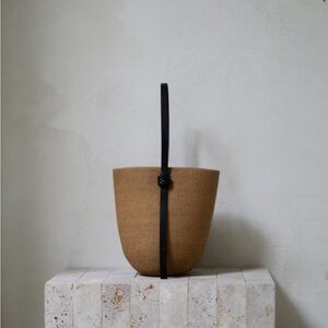 Kamaro’an Koreng bucket bag